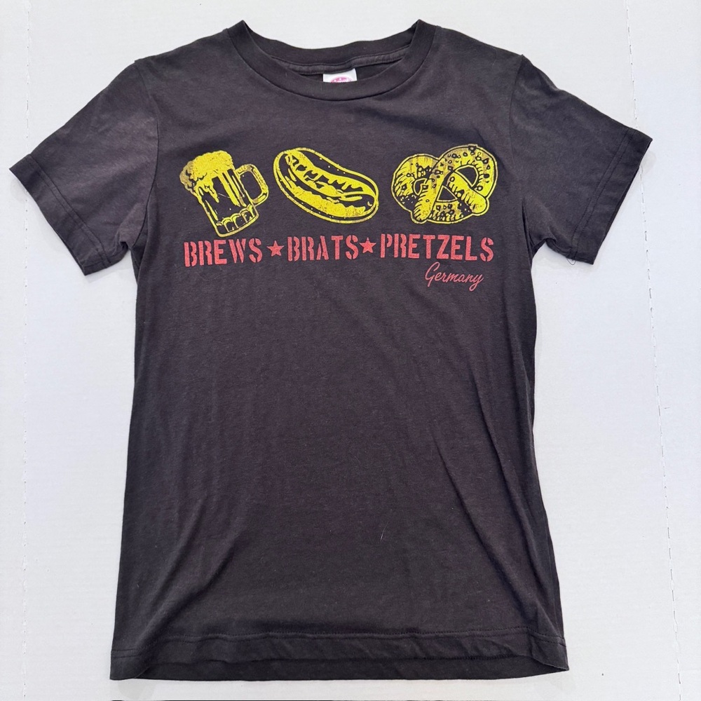 Epcot Brew City “Brews Brats Pretzels Germany” Graphic Tee Oktoberfest